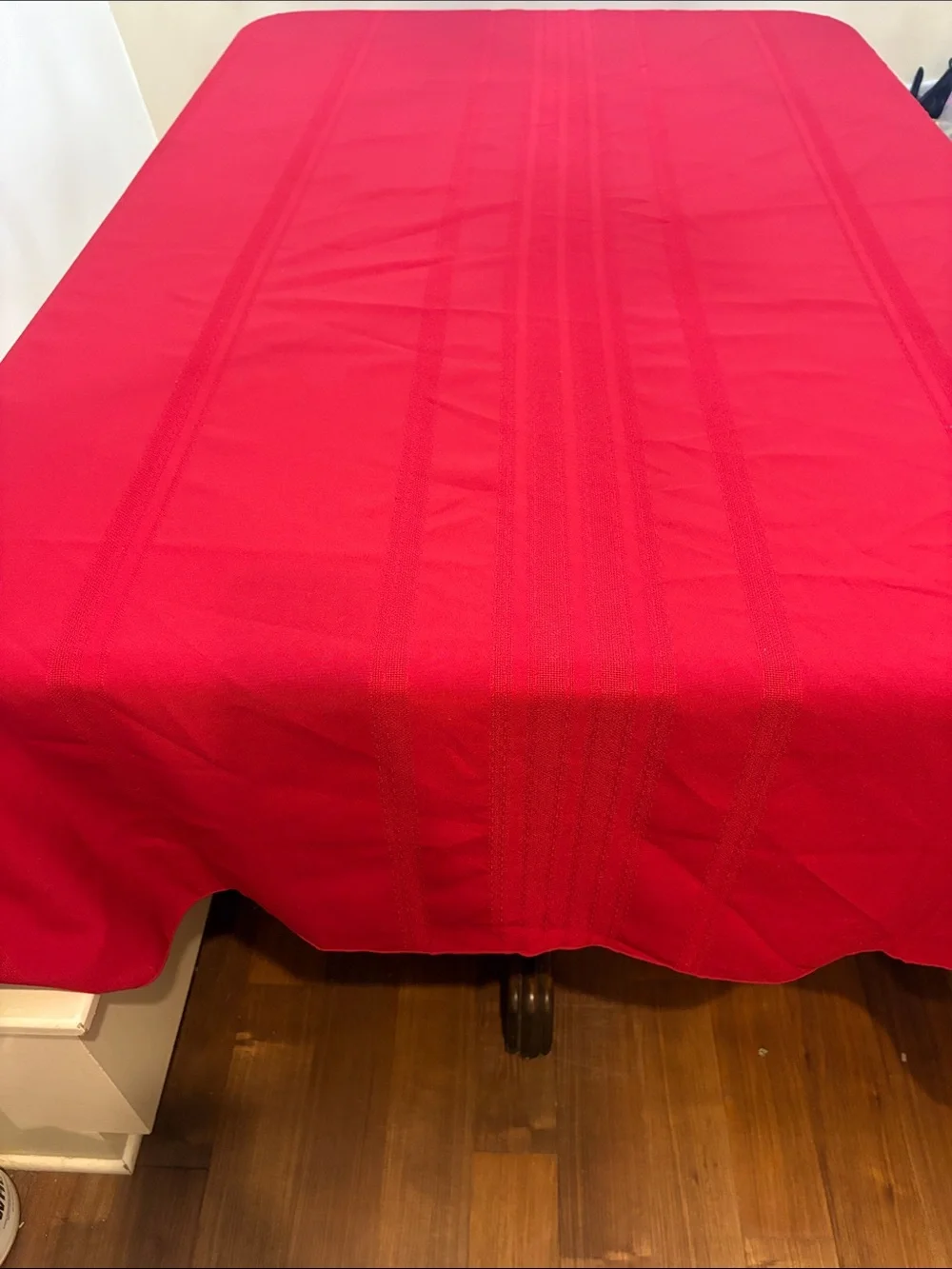 Classic Red Tablecloth for Home Dining